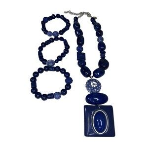 Chico’s Statement Necklace Bold Navy Blue& White Floral Accents & 3 Bracelets